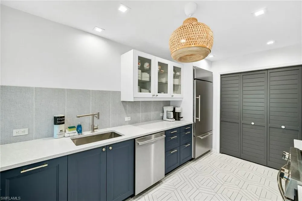 280 Southwinds Drive Sanibel, FL 33957