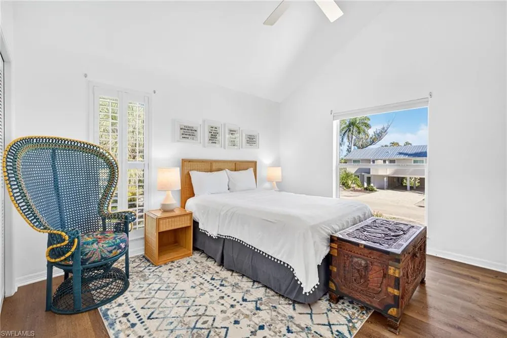 280 Southwinds Drive Sanibel, FL 33957