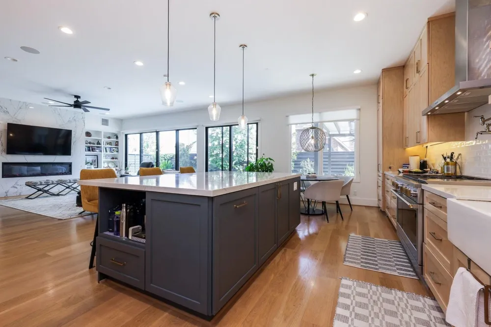 4002 Marquette Street West University Place, TX 77005