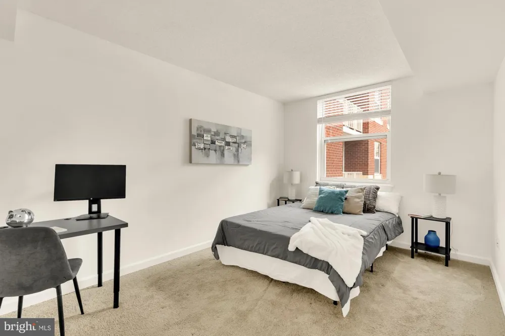 880 POLLARD STREET #801 Arlington, VA 22203