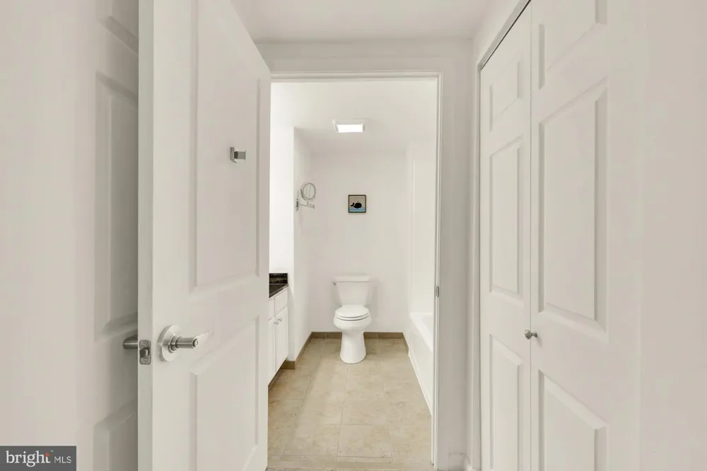 880 POLLARD STREET #801 Arlington, VA 22203