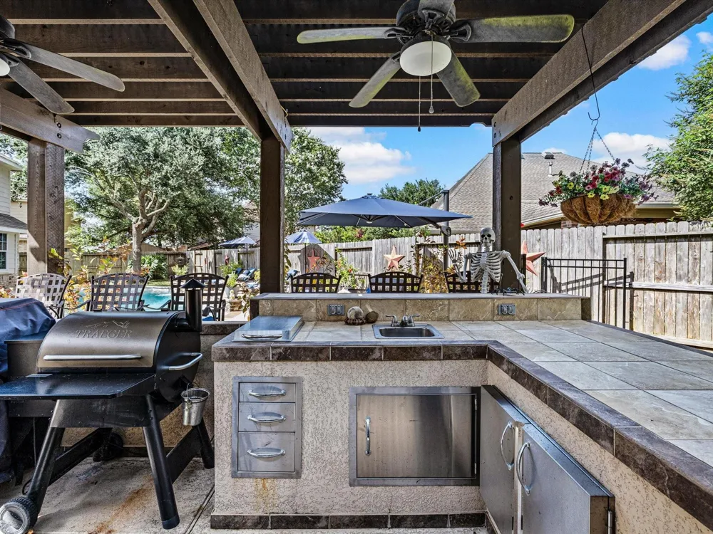 3802 Coral Circle Seabrook, TX 77586