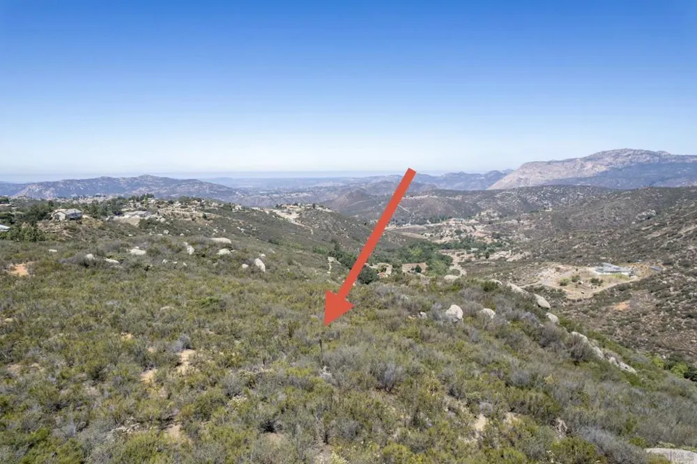 Victoria Drive Alpine, CA 91901