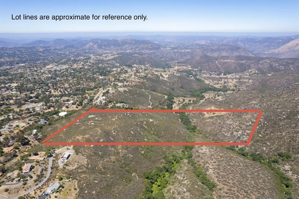 Victoria Drive Alpine, CA 91901