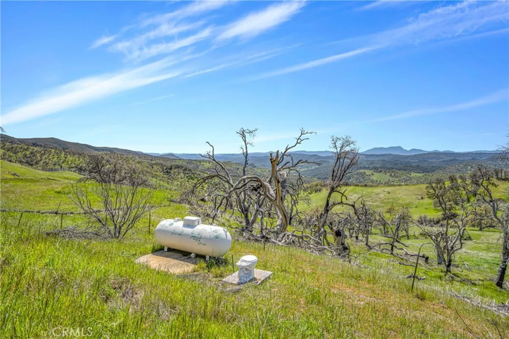 9250 Sky High Ridge Road Lower Lake, CA 95457