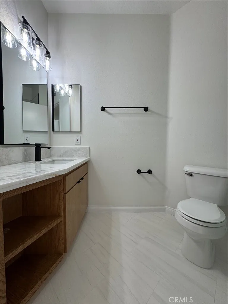 16 Bryce Aliso Viejo, CA 92656