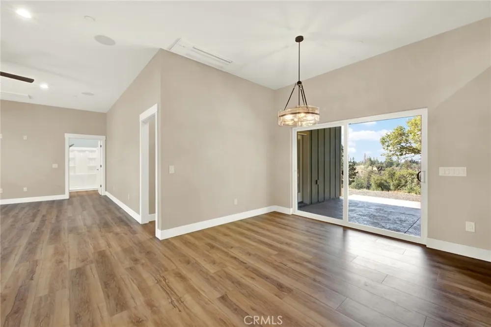 1690 BEND LANE Paradise, CA 95963