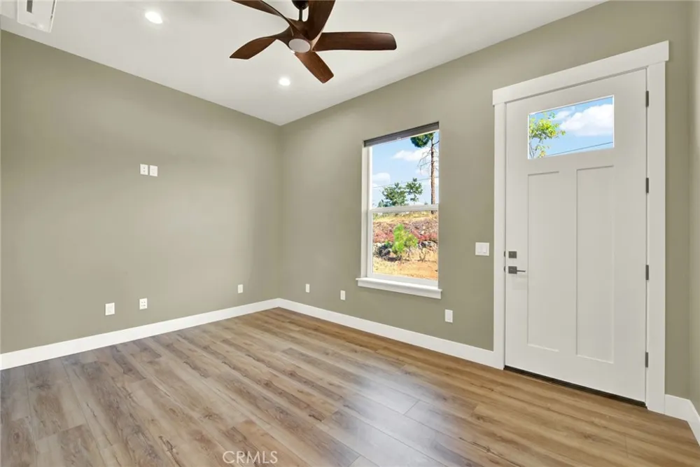 1690 BEND LANE Paradise, CA 95963