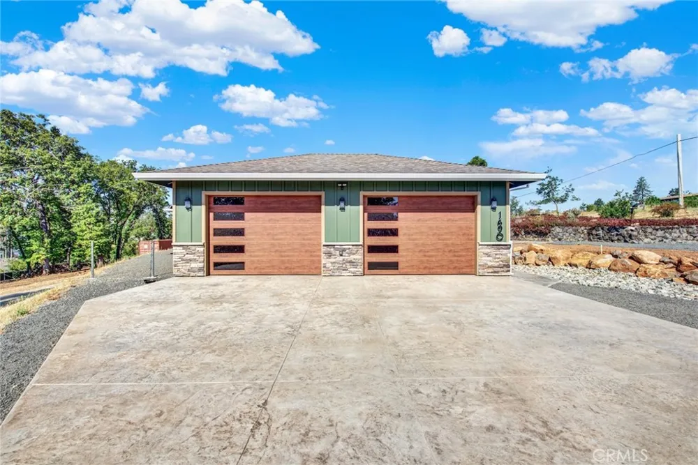 1690 BEND LANE Paradise, CA 95963