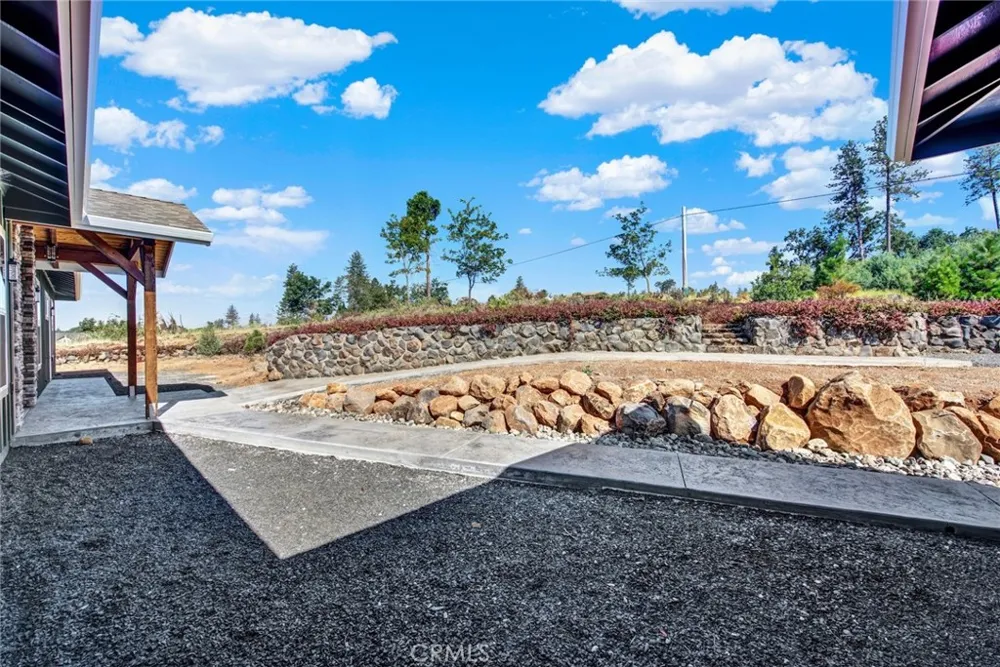1690 BEND LANE Paradise, CA 95963