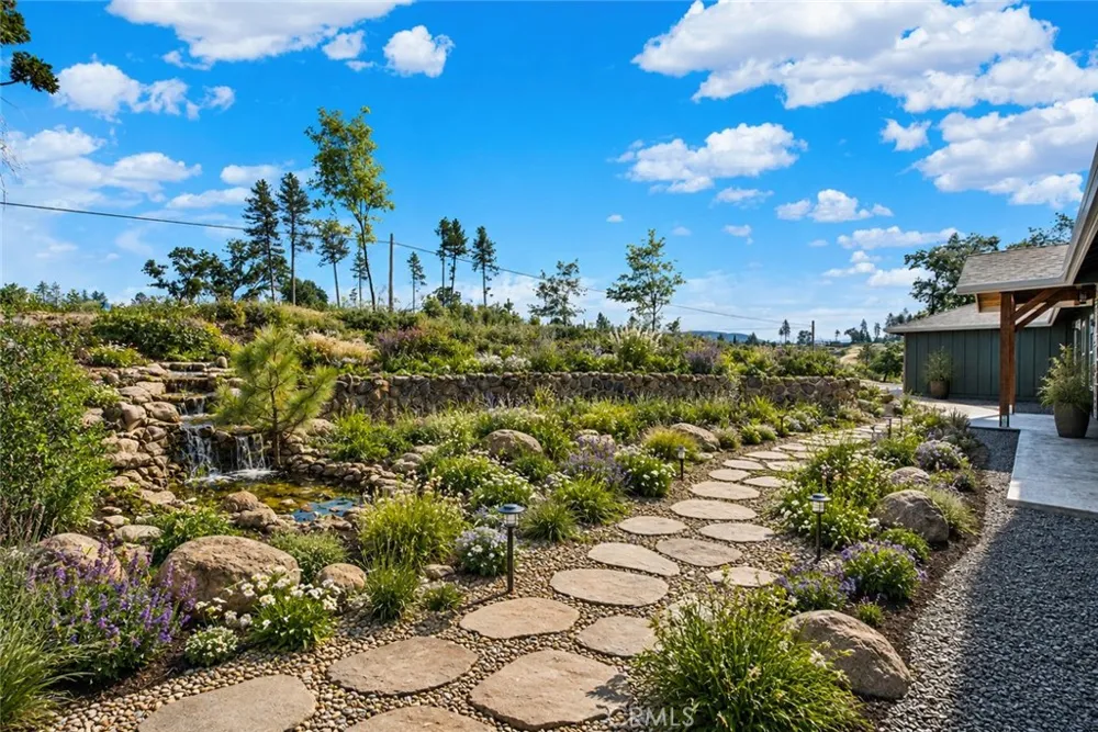 1690 BEND LANE Paradise, CA 95963
