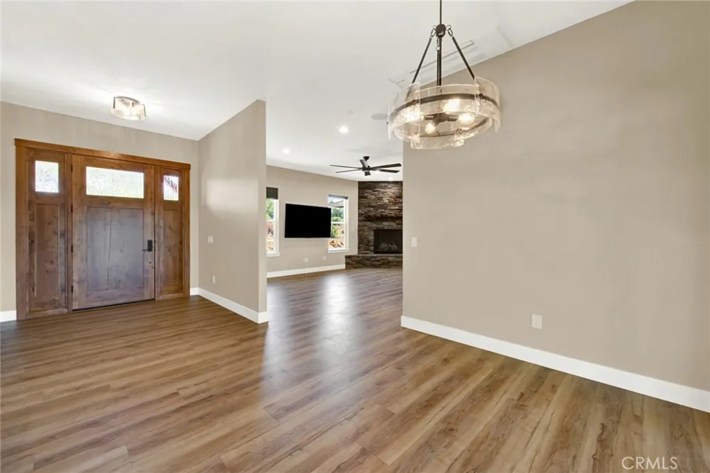 1690 BEND LANE Paradise, CA 95963