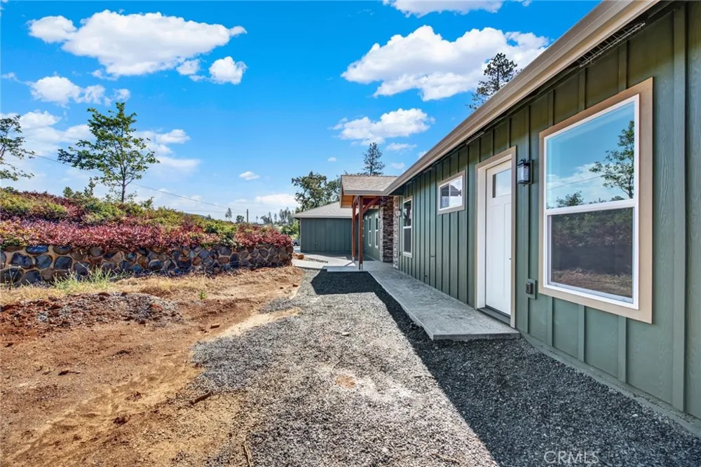 1690 BEND LANE Paradise, CA 95963