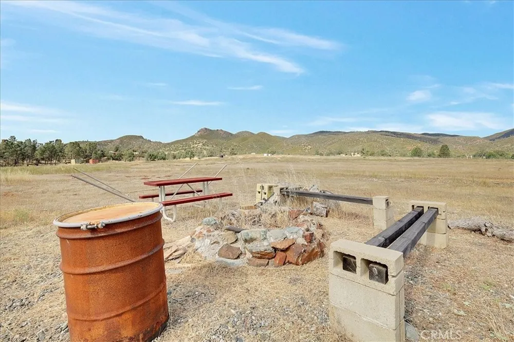 2420 Lakeview Loop Stonyford, CA 95979