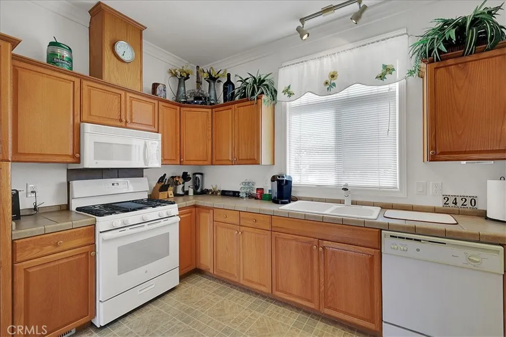 2420 Lakeview Loop Stonyford, CA 95979
