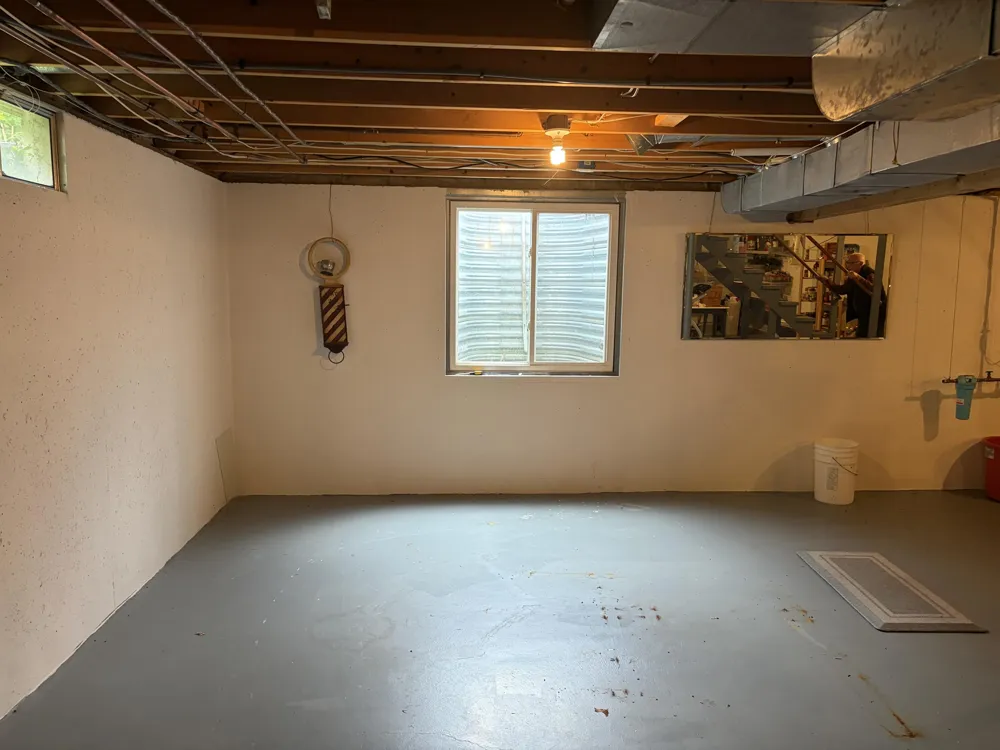 2930 26th Kalamazoo, MI 49048