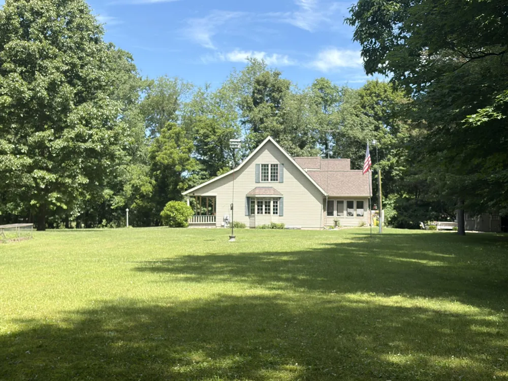 2930 26th Kalamazoo, MI 49048