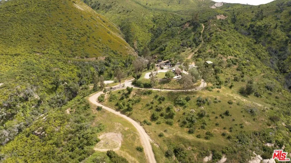 30884 Mulholland Highway Agoura Hills, CA 91301