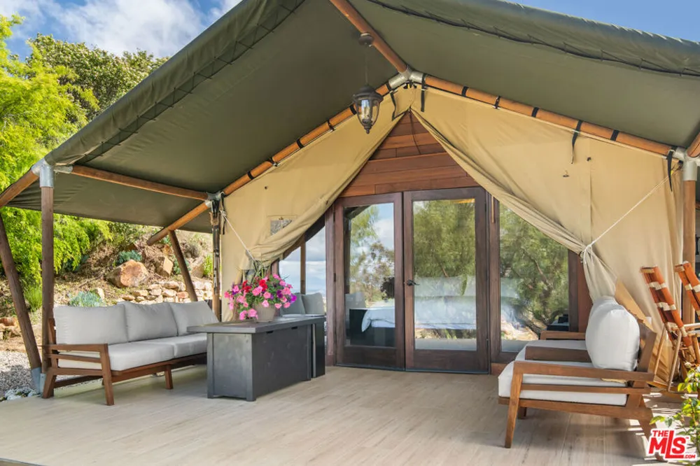 30884 Mulholland Highway Agoura Hills, CA 91301