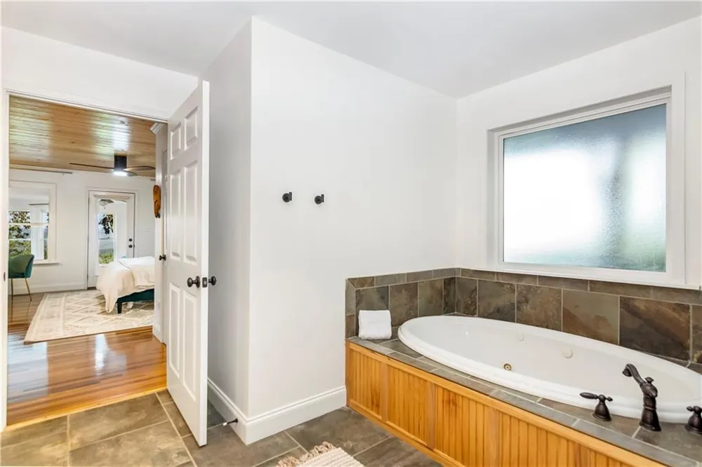 1269 Hunter Dr Ranger, GA 30734