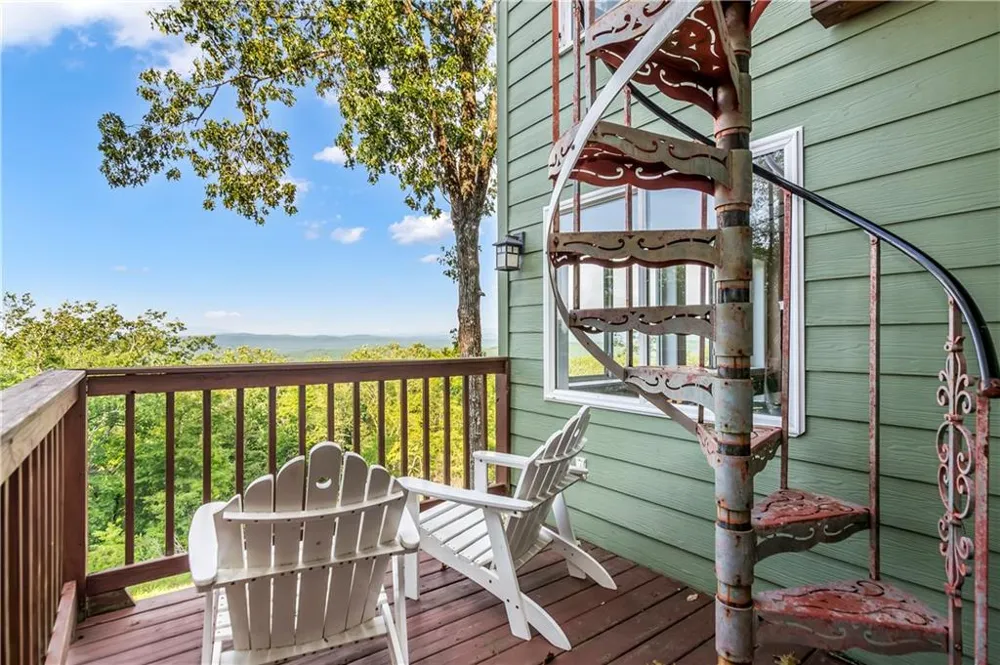1269 Hunter Dr Ranger, GA 30734