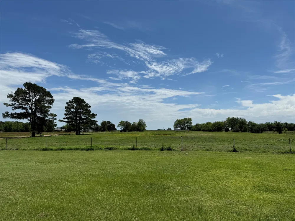 6655 County Road 118 Kaufman, TX 75142