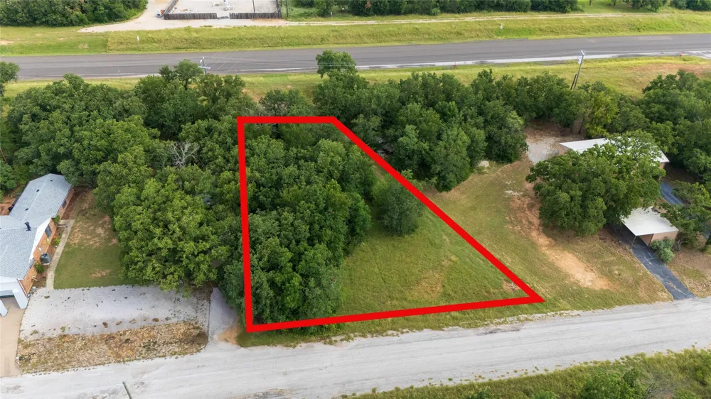 Segundo Drive Runaway Bay, TX 76426