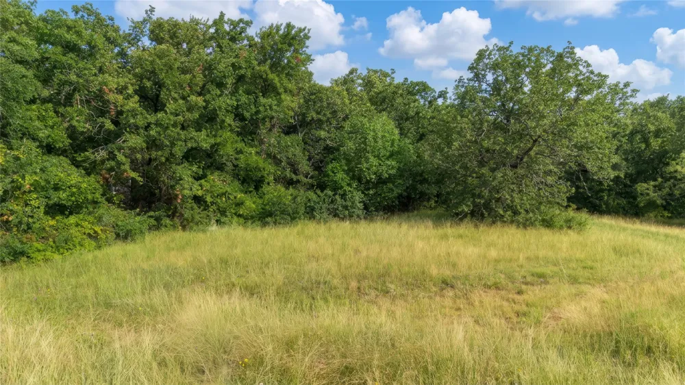 Segundo Drive Runaway Bay, TX 76426