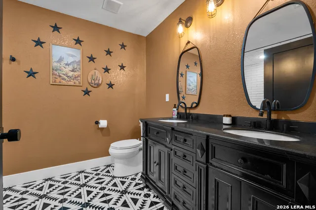 1591 Leissner School Seguin, TX 78155