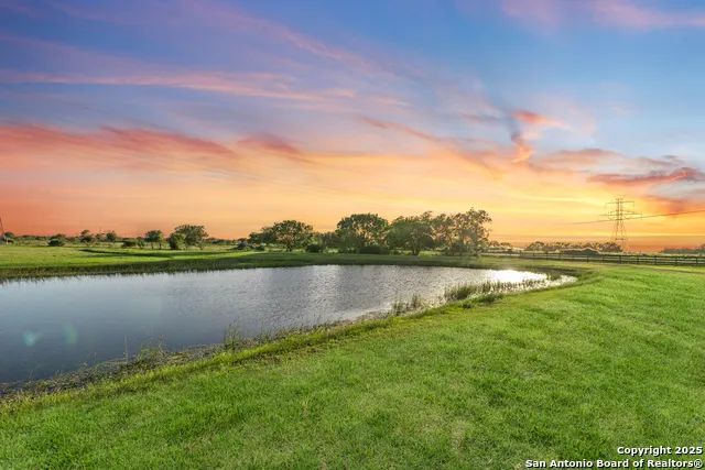 1591 Leissner School Seguin, TX 78155