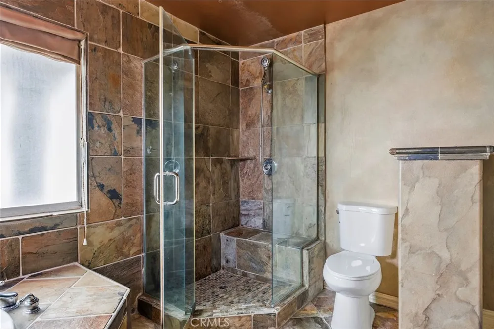 17779 Merridy Northridge, CA 91325