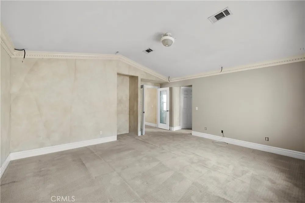 17779 Merridy Northridge, CA 91325