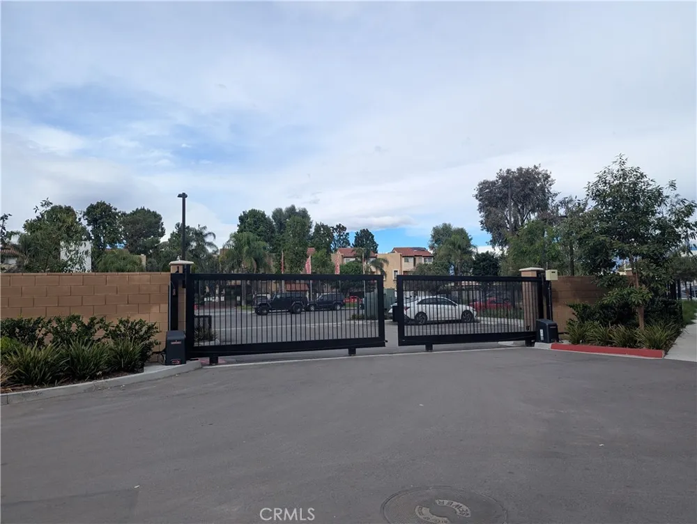 1160 Santo Antonio Colton, CA 92324