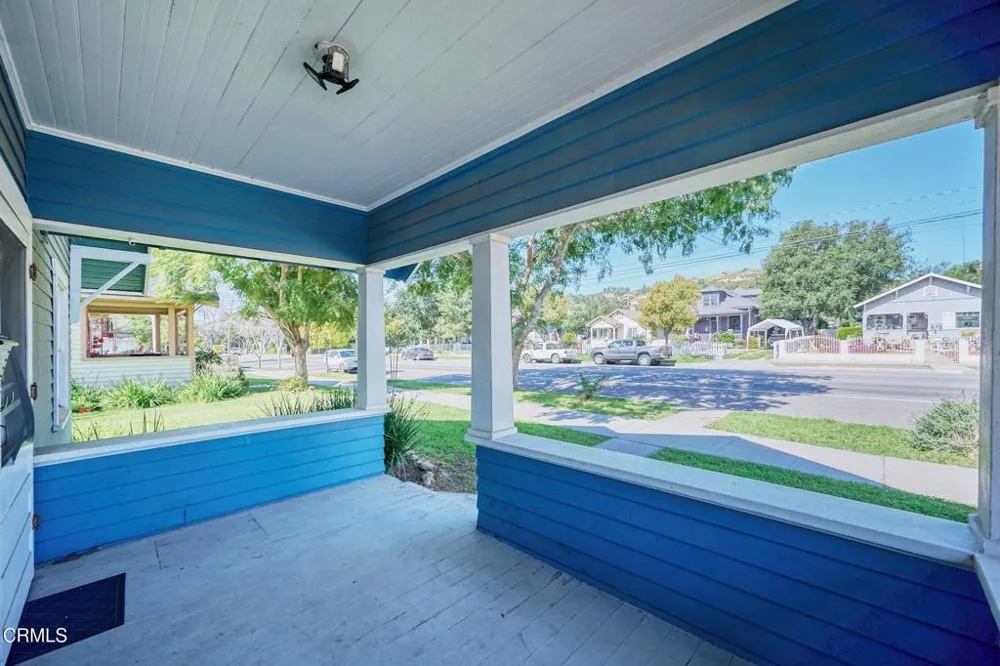 916 E Santa Paula Street Santa Paula, CA 93060