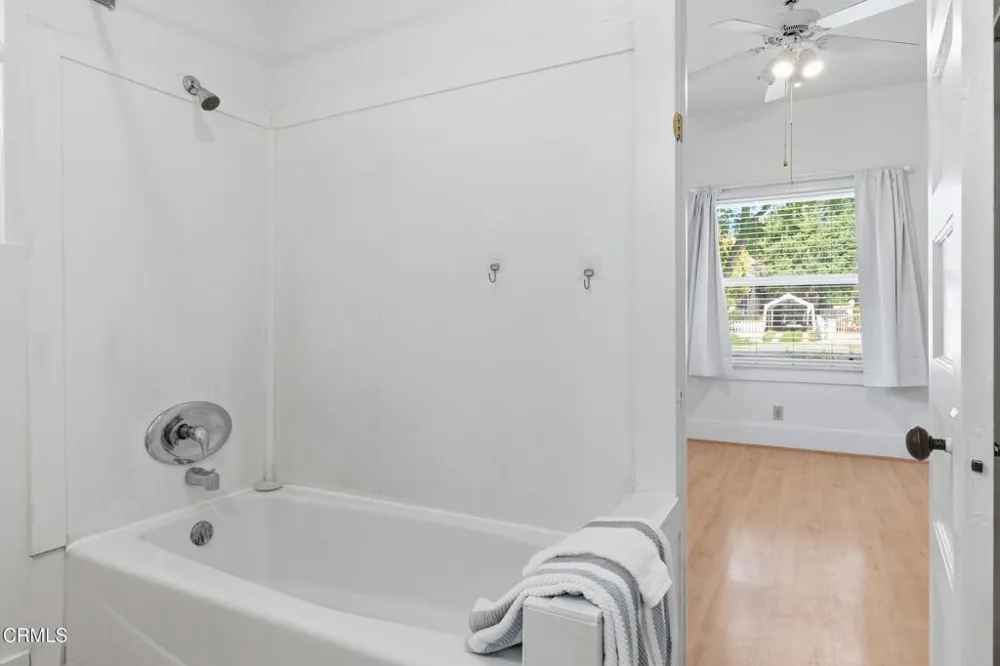 916 E Santa Paula Street Santa Paula, CA 93060
