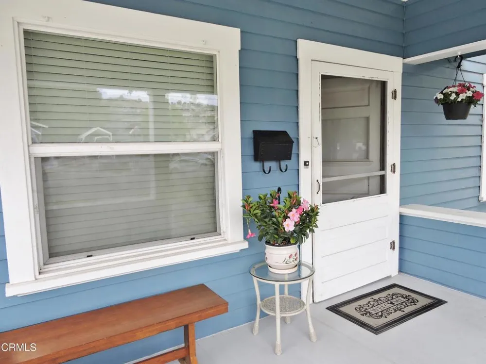 916 E Santa Paula Street Santa Paula, CA 93060