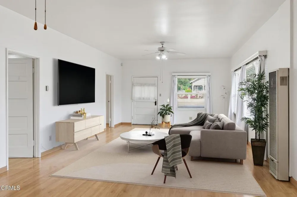 916 E Santa Paula Street Santa Paula, CA 93060