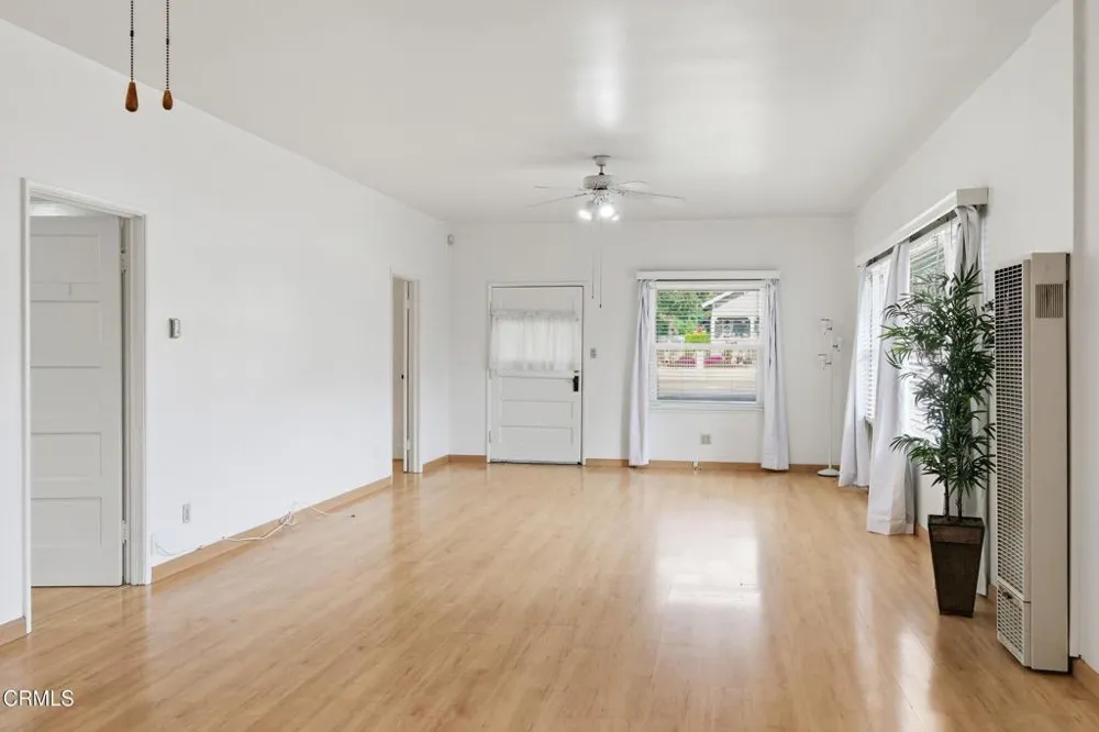 916 E Santa Paula Street Santa Paula, CA 93060