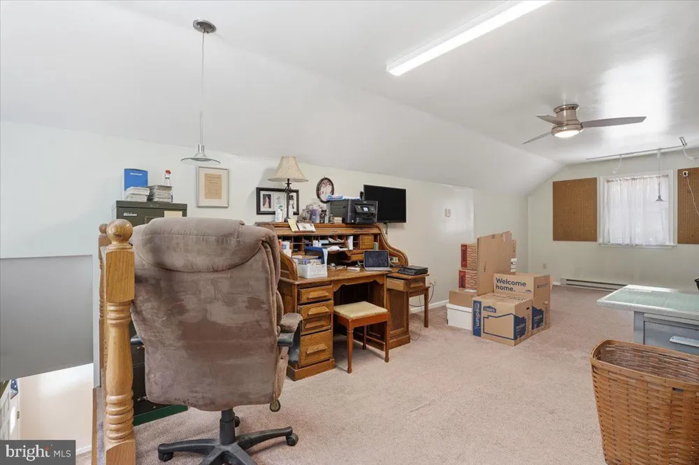 209 E MANOR LANE Lehighton, PA 18235