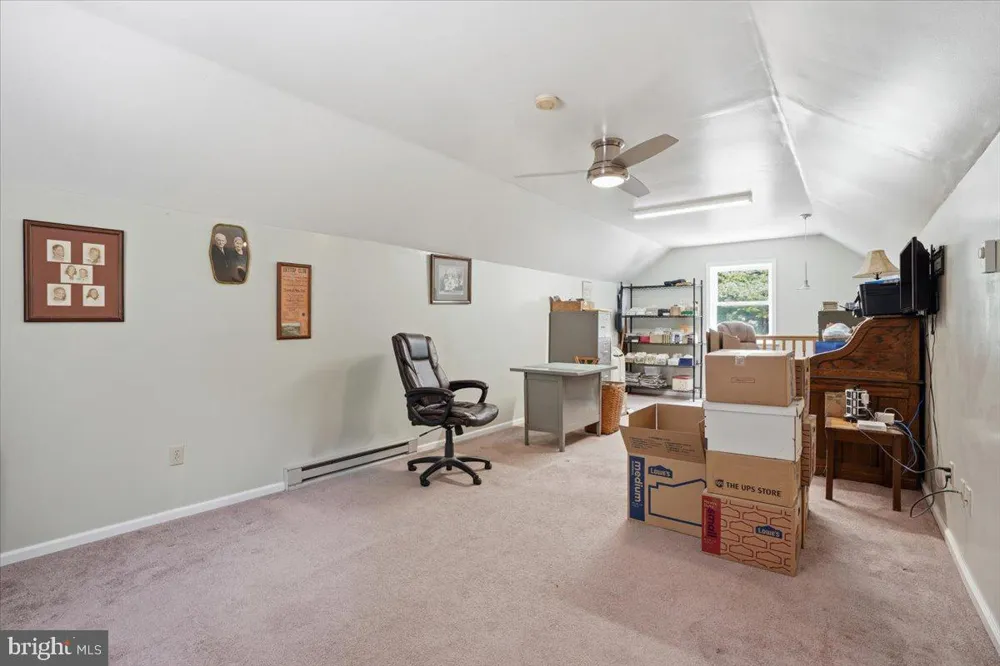 209 E MANOR LANE Lehighton, PA 18235
