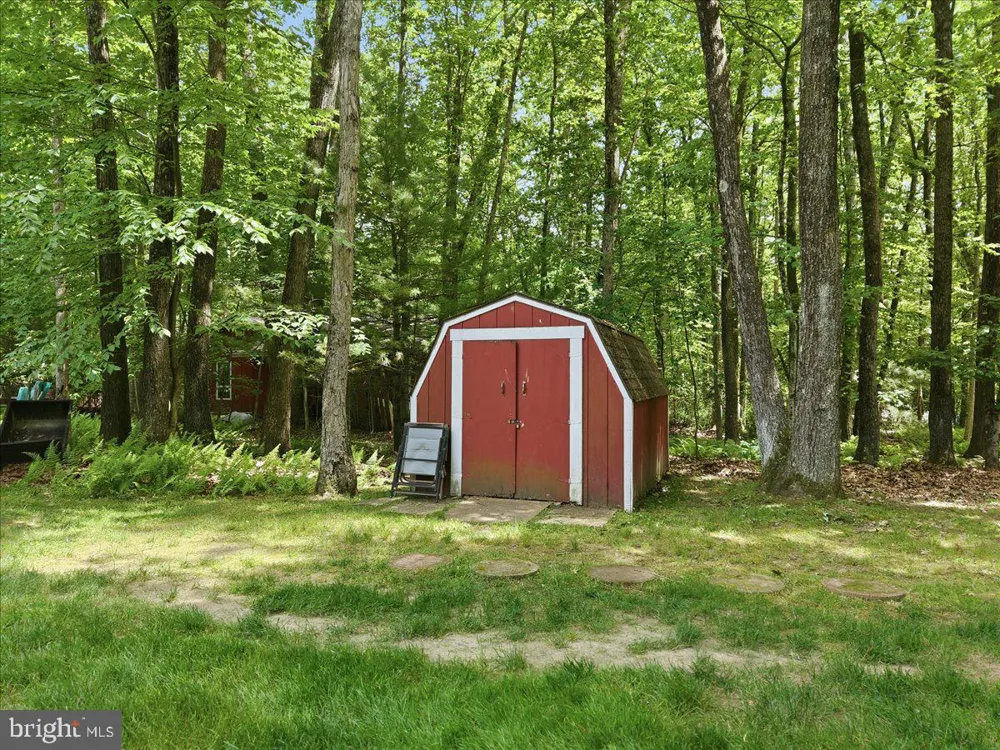 209 E MANOR LANE Lehighton, PA 18235