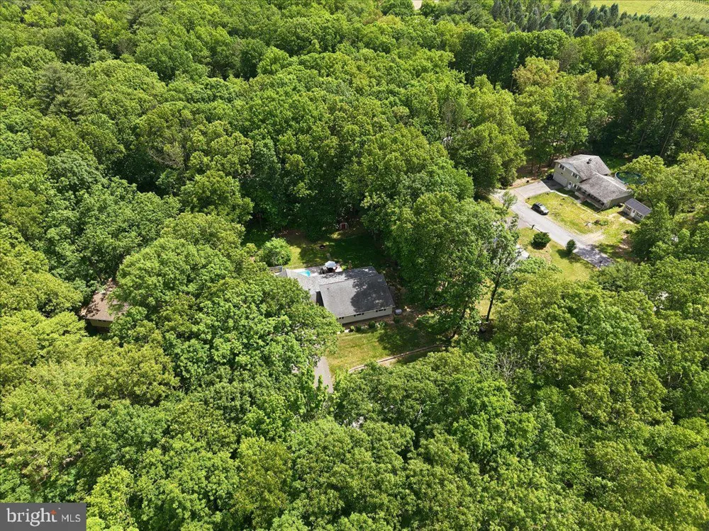 209 E MANOR LANE Lehighton, PA 18235