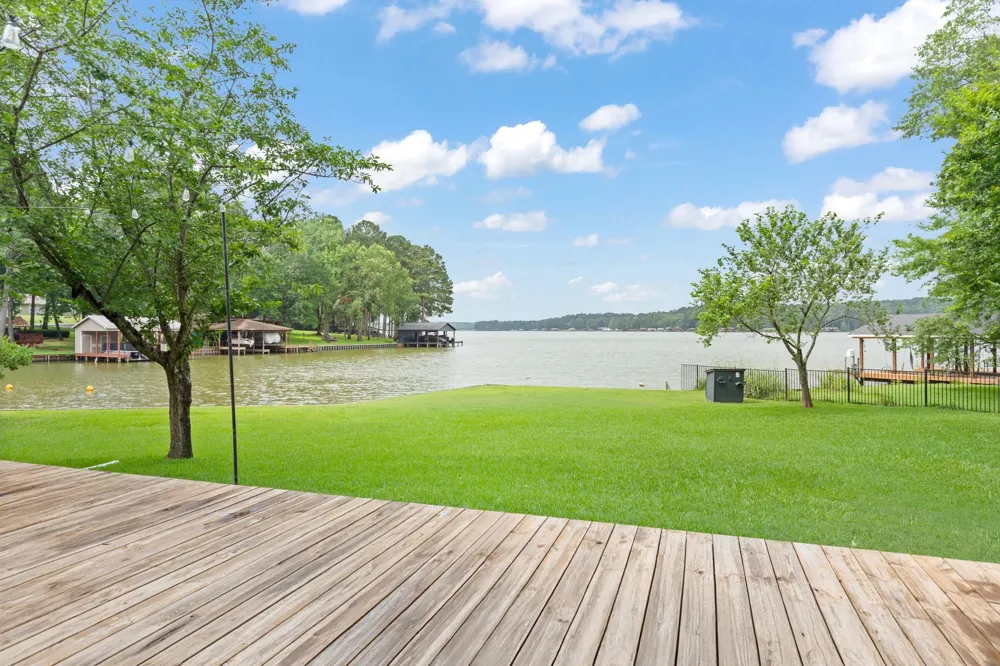 331 Spring Creek Drive Mount Vernon, TX 75457