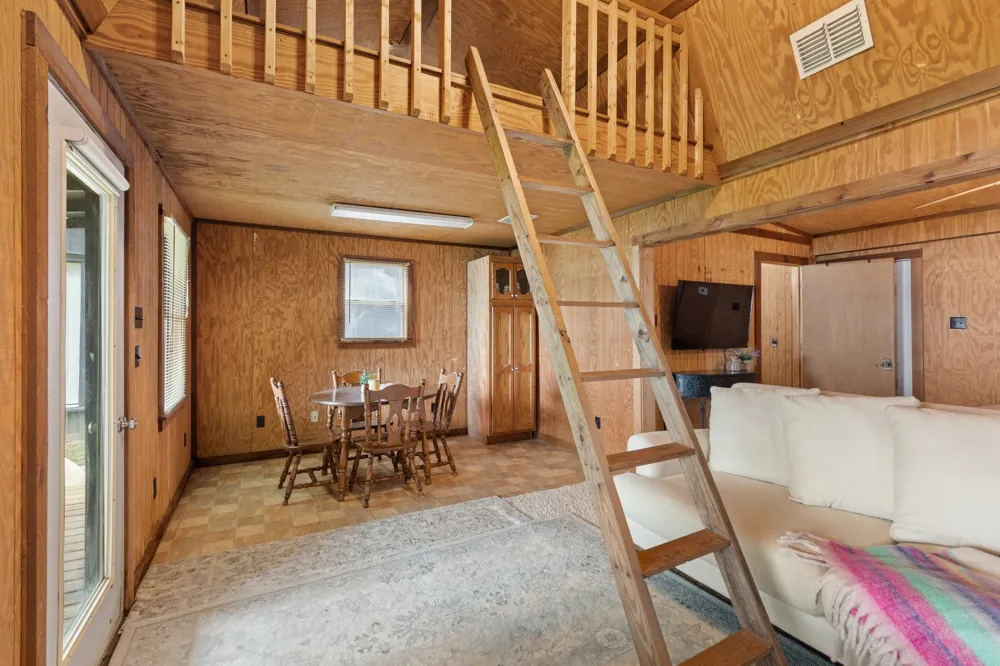 331 Spring Creek Drive Mount Vernon, TX 75457