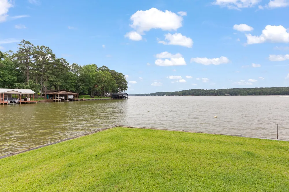 331 Spring Creek Drive Mount Vernon, TX 75457