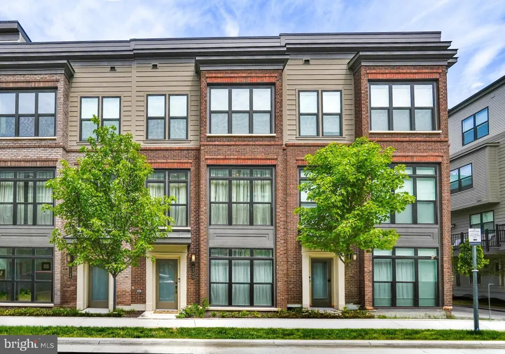 5345 ZENITH OVERLOOK Bethesda, MD 20816