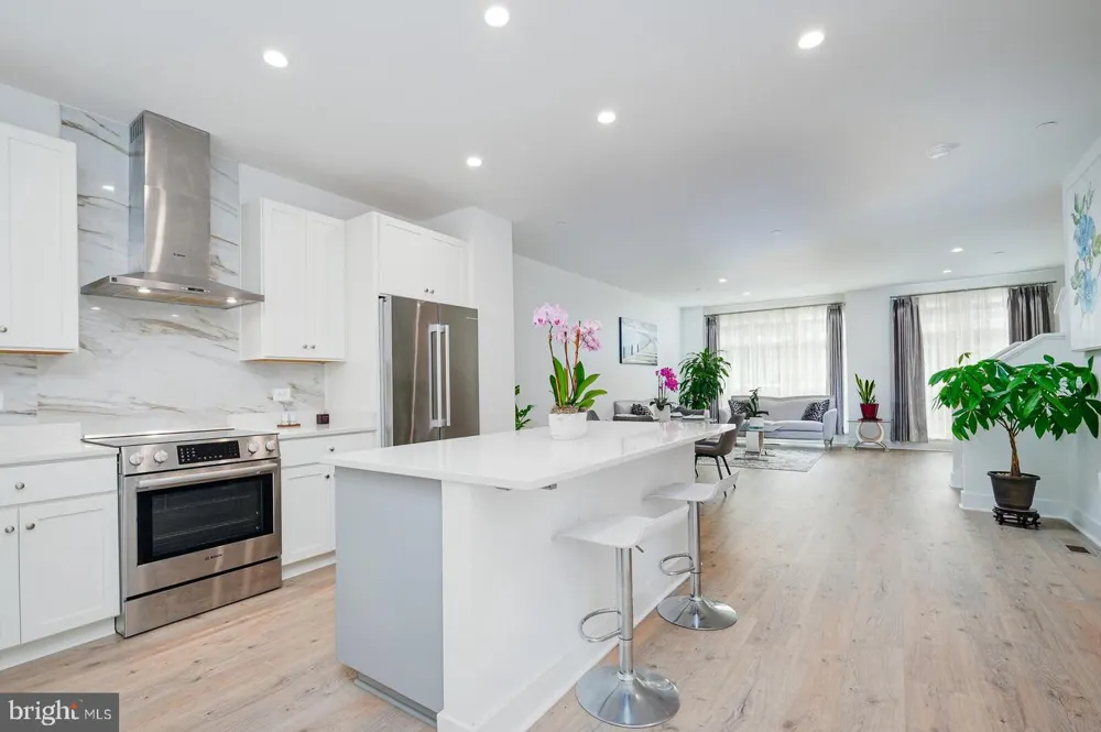 5345 ZENITH OVERLOOK Bethesda, MD 20816
