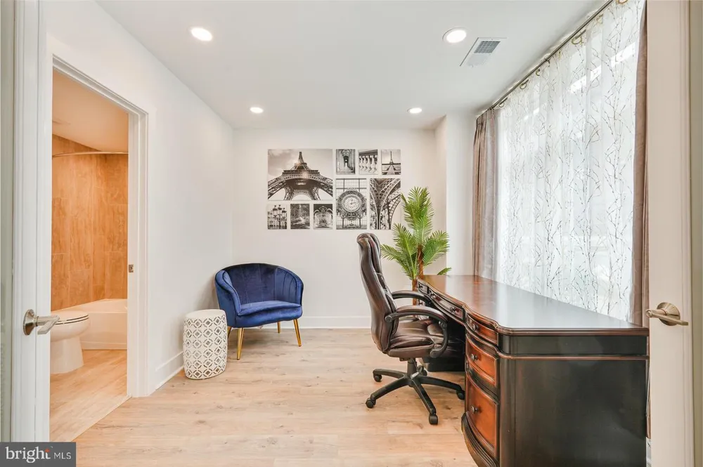 5345 ZENITH OVERLOOK Bethesda, MD 20816