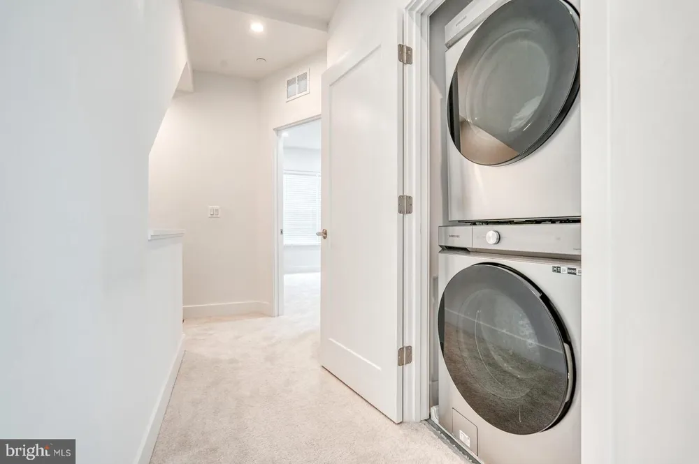 5345 ZENITH OVERLOOK Bethesda, MD 20816