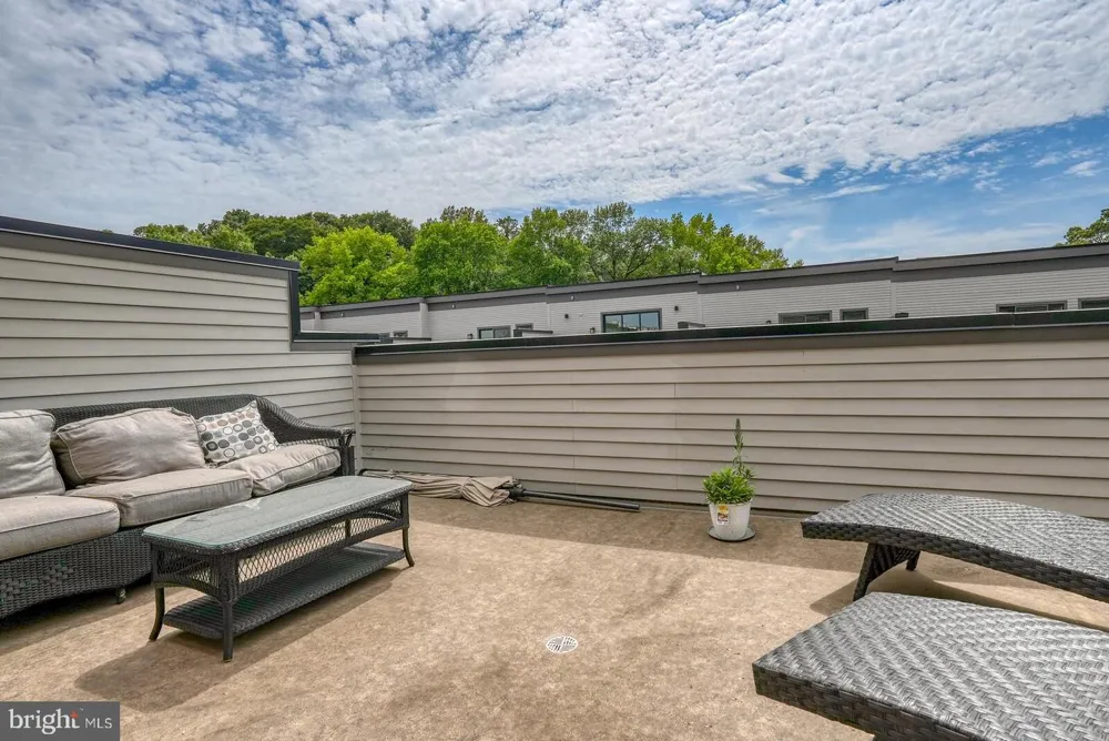 5345 ZENITH OVERLOOK Bethesda, MD 20816